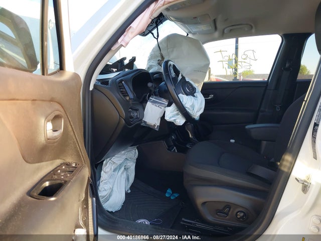 ZACCJABB4JPJ04076 Jeep Renegade Altitude Fwd