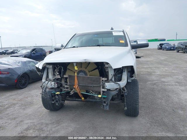 3C6UR5FL0JG368558 RAM 2500 Laramie  4x4 6'4 Box