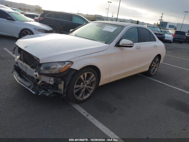 55SWF4JBXGU142527 Mercedes-Benz C 300 Luxury/sport