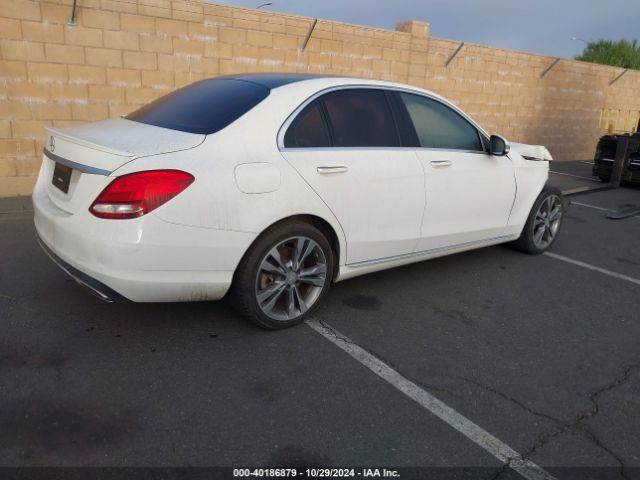 55SWF4JBXGU142527 Mercedes-Benz C 300 Luxury/sport