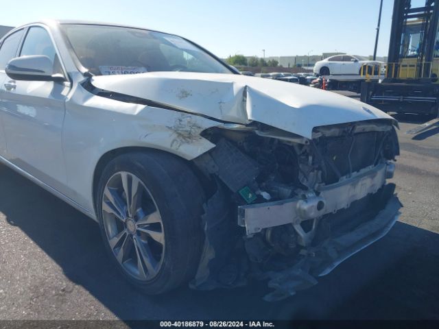 55SWF4JBXGU142527 Mercedes-Benz C 300 Luxury/sport