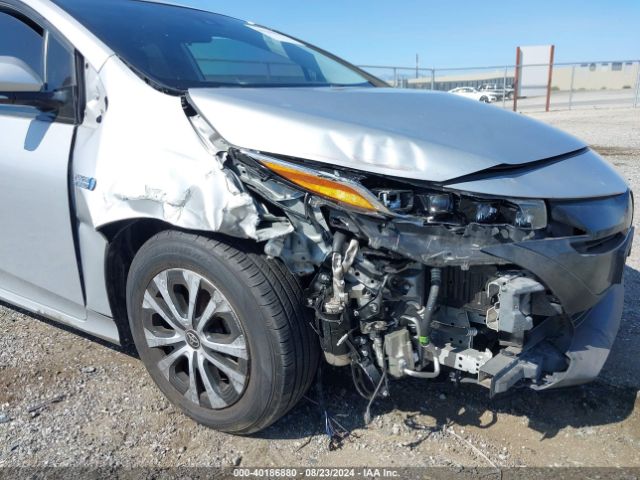 JTDKARFP6L3145187 Toyota Prius Prime Le
