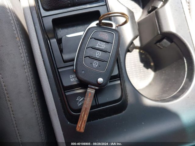KM8J33AL8LU257499 Hyundai Tucson Ultimate