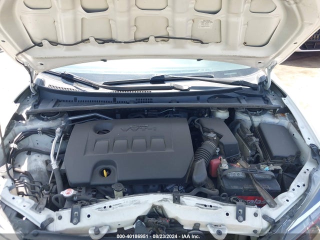 Toyota COROLLA LE 2018 5YFBURHEXJP773728 Image 10