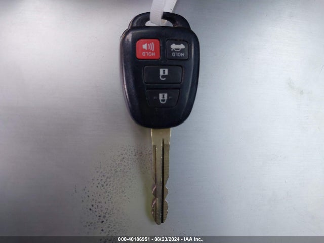 Toyota COROLLA LE 2018 5YFBURHEXJP773728 Image 11