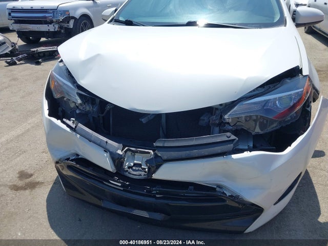 Toyota COROLLA LE 2018 5YFBURHEXJP773728 Image 6
