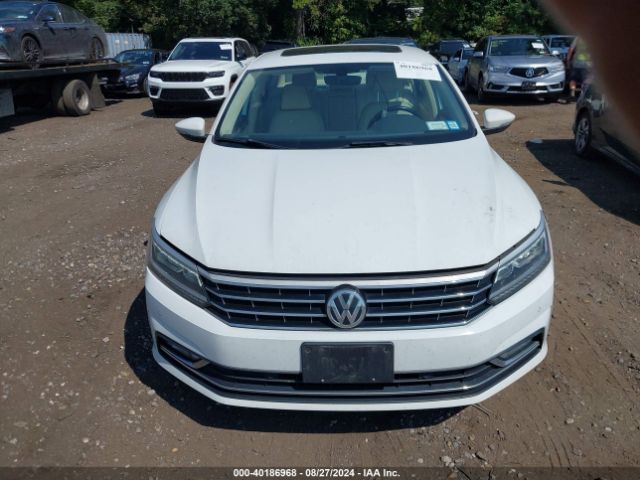 1VWBA7A34JC014701 Volkswagen Passat 2.0t Se