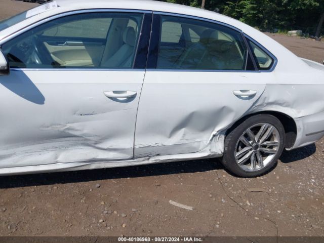 1VWBA7A34JC014701 Volkswagen Passat 2.0t Se