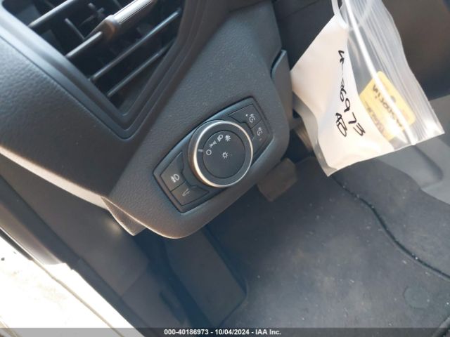 1FMCU0GD1KUB86598 Ford ESCAPE SE