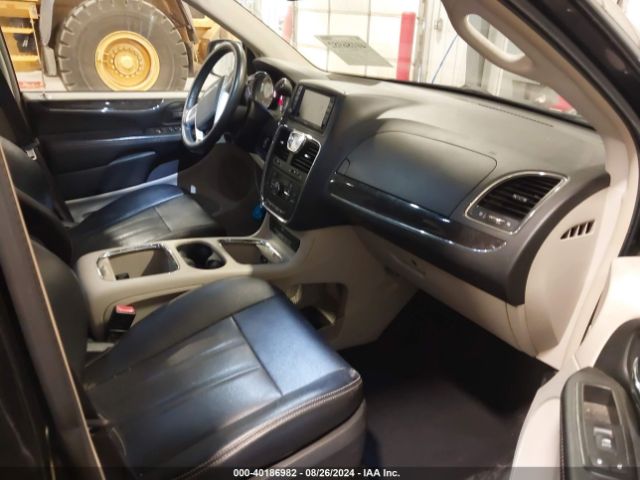 2C4RC1CG1FR620108 Chrysler Town & Country Touring-l