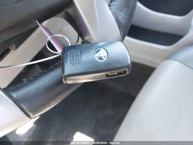 Toyota Prius V Four 2017 JTDZN3EUXHJ058113 Image 11