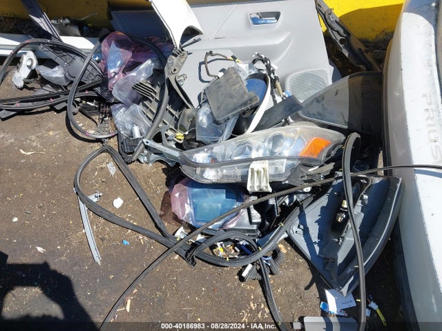 Toyota Prius V Four 2017 JTDZN3EUXHJ058113 Image 18