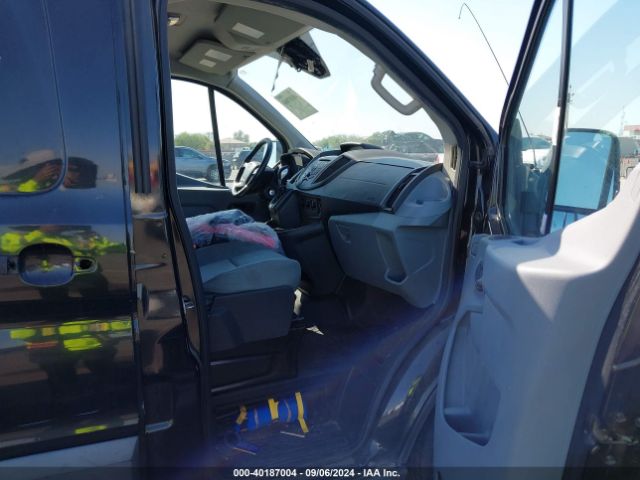 1FTYE1YM1FKA21650 Ford Transit-150
