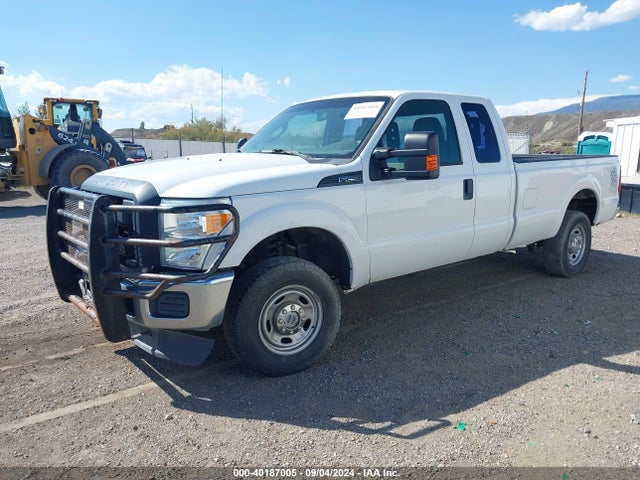 Ford F-250 Xl 2015 1FT7X2B68FEA63818 Image 2