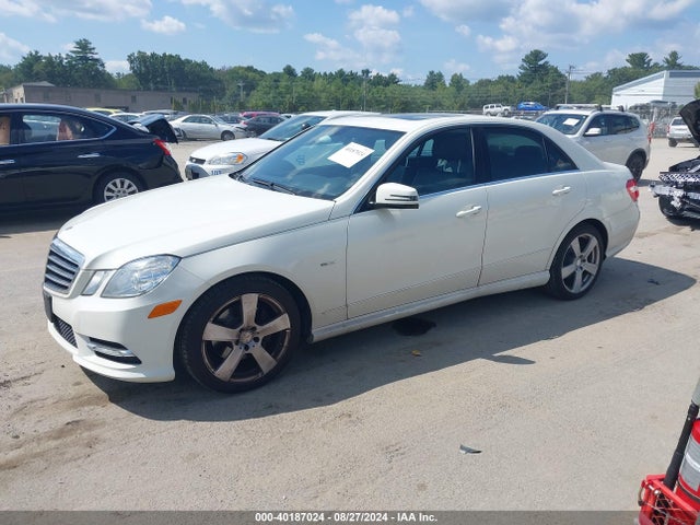 40187024 :رقم المزاد ، WDDHF8JB2CA619686 vin ، 2012 Mercedes-benz E 350 4matic مزاد بيع