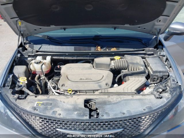 2C4RC1DG2MR588166 Chrysler Voyager Lxi