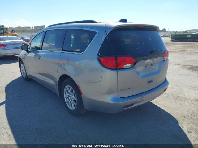 2C4RC1DG2MR588166 Chrysler Voyager Lxi