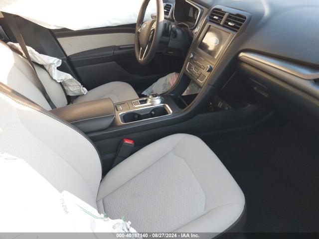 Ford FUSION SE 2019 3FA6P0HD4KR251268 Image 5