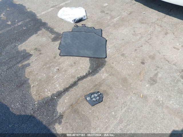 ML32A4HJ9HH013131 Mitsubishi MIRAGE SE