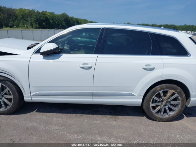 WA1VAAF78HD038894 Audi Q7 3.0t Premium
