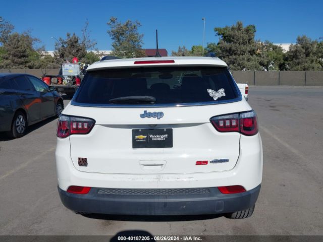 3C4NJCBB9LT169198 Jeep Compass Sun And Wheel Fwd