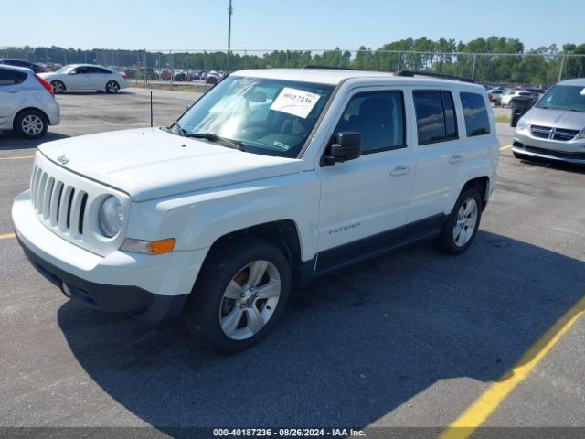1C4NJPFB2GD528467 Jeep Patriot Latitude