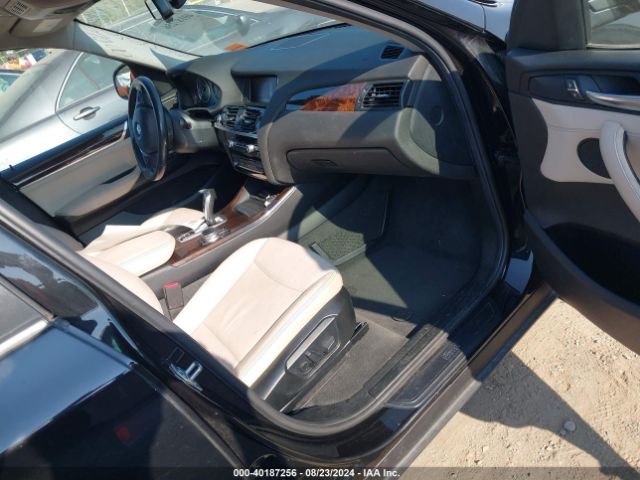 5UXWX9C3XH0T23451 BMW X3 Xdrive28i