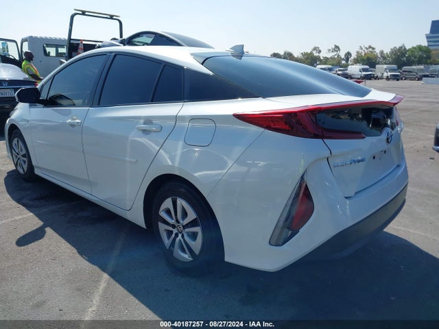 Toyota Prius Prime Premium 2019 JTDKARFP6K3117064 Image 3