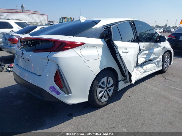 Toyota Prius Prime Premium 2019 JTDKARFP6K3117064 Image 4
