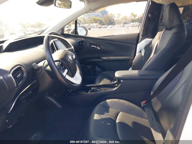 Toyota Prius Prime Premium 2019 JTDKARFP6K3117064 Image 5