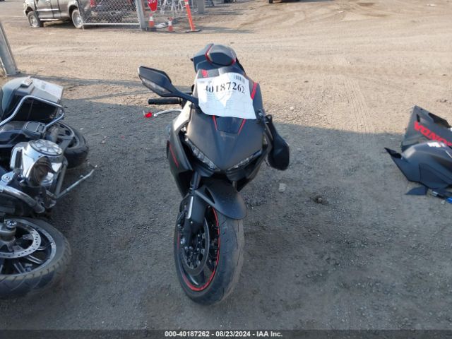 2017 HONDA CBR1000 JH2SC7752HK000793 Photo 4