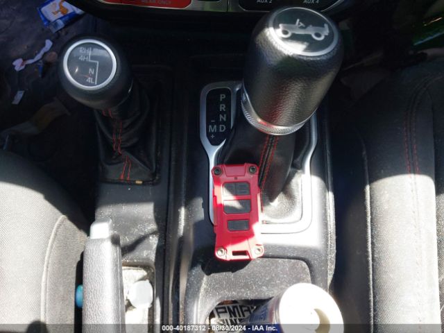 1C4HJXFGXJW166800 Jeep Wrangler Unlimited Rubicon 4x4