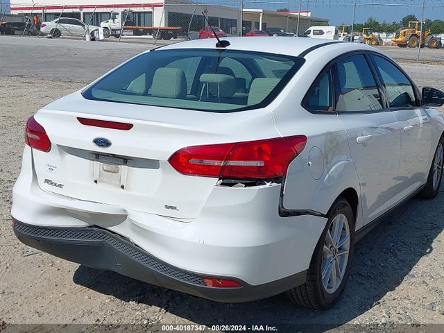 Ford FOCUS SE 2018 1FADP3F20JL234233 Image 6