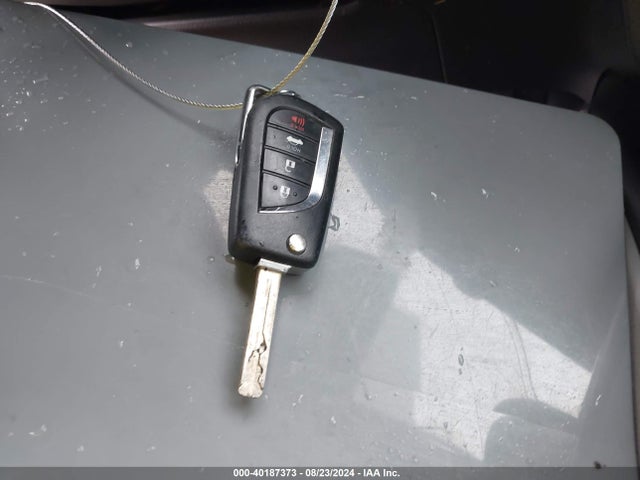 Toyota CAMRY LE 2020 4T1C11AK4LU359277 Image 11
