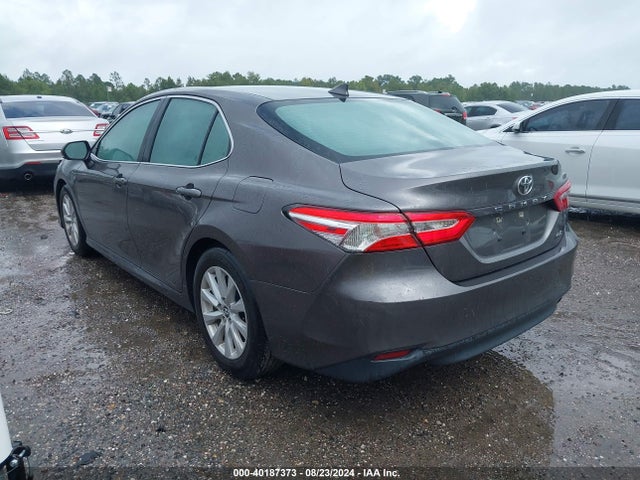 Toyota CAMRY LE 2020 4T1C11AK4LU359277 Image 3