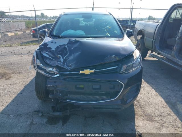 KL7CJKSB2LB352250 Chevrolet Trax Fwd Ls