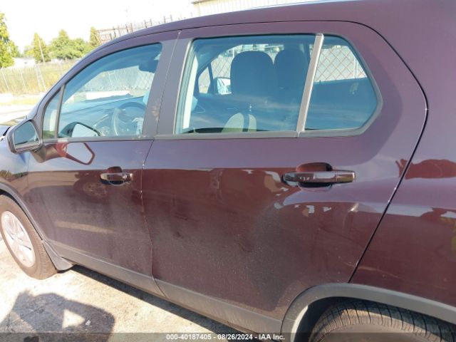 KL7CJKSB2LB352250 Chevrolet Trax Fwd Ls