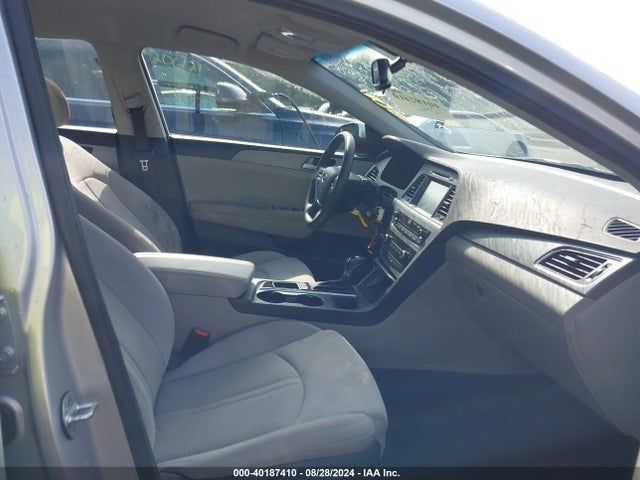 Hyundai SONATA SE 2016 5NPE24AF6GH333181 Image 5
