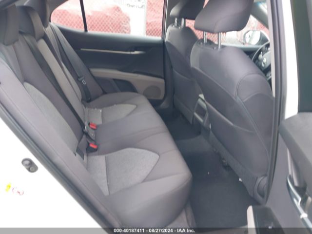 4T1B11HK6JU104810 Toyota CAMRY LE