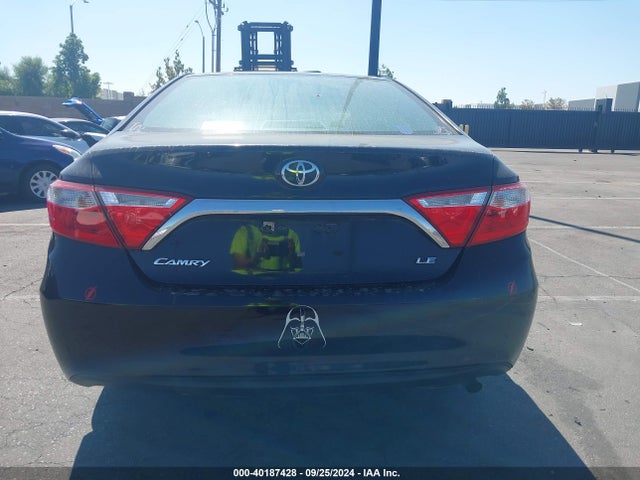 Toyota CAMRY LE 2015 4T4BF1FK4FR455457 Image 17