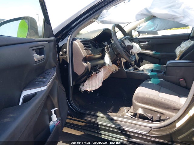 4T4BF1FK4FR455457 Toyota CAMRY LE