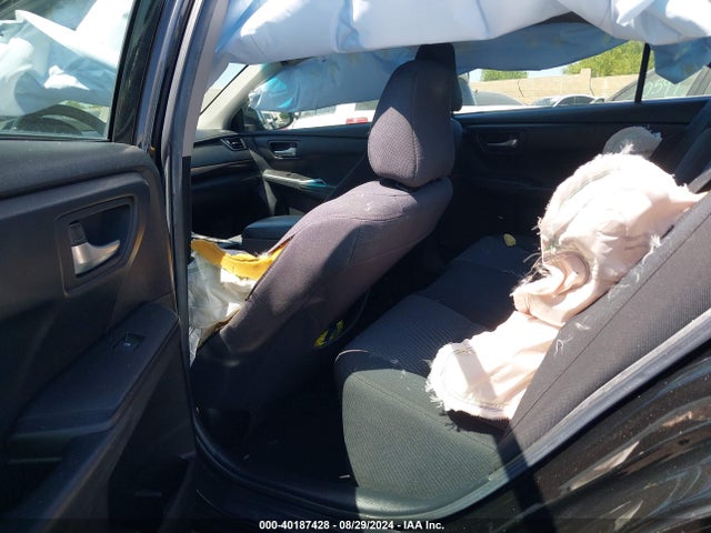 4T4BF1FK4FR455457 Toyota CAMRY LE