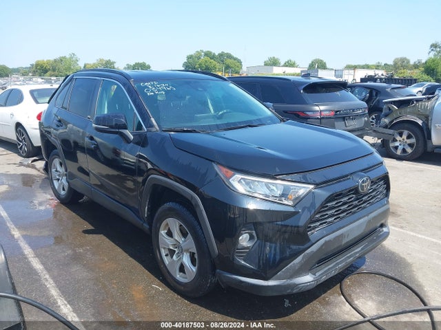 Toyota Rav4 Xle 2020 2T3W1RFV1LC034965 Image 1