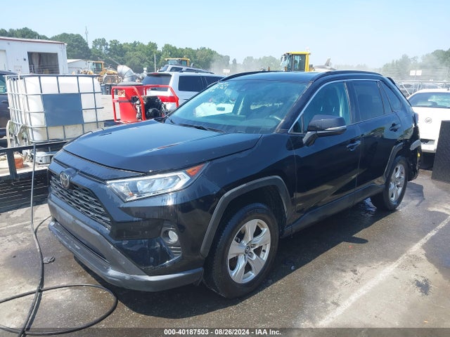 Toyota Rav4 Xle 2020 2T3W1RFV1LC034965 Image 2