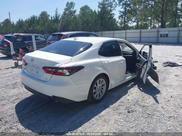 4T1C11AK2RU844414 Toyota CAMRY LE