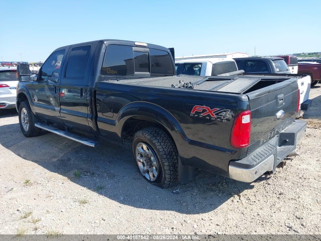 Ford F-250 Lariat 2015 1FT7W2BT7FED38734 Image 3