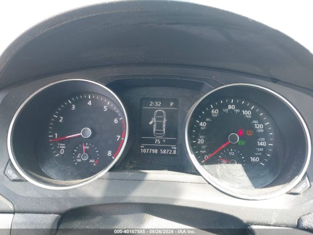 3VWDB7AJ9JM238503 Volkswagen Jetta 1.4t Se/1.4t Wolfsburg Edition