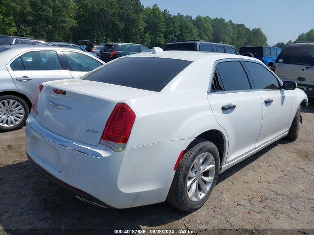 Chrysler 300 Anniversary Edition 2016 2C3CCAAG4GH161497 Image 4