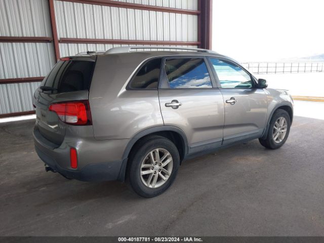 5XYKT4A79FG613269 KIA Sorento Lx V6