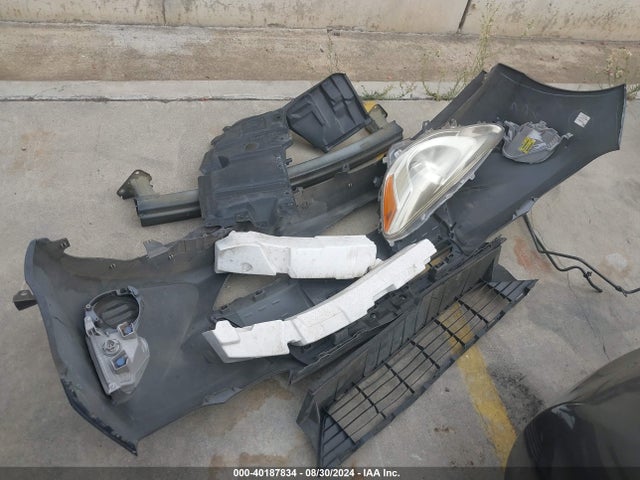 Toyota Prius C Two 2015 JTDKDTB37F1101187 Image 12